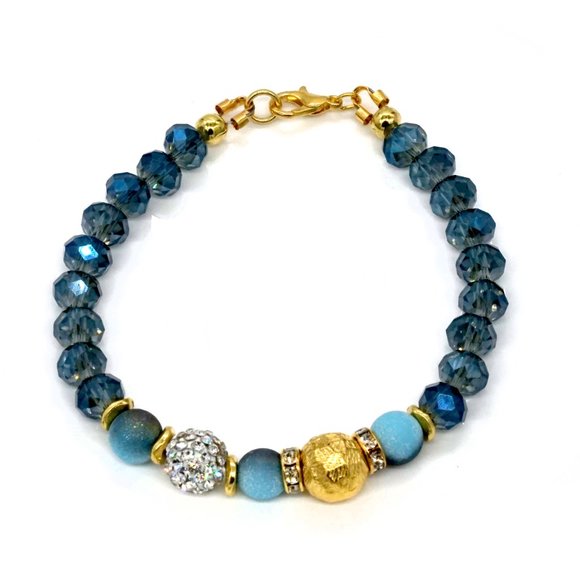 Bracelets with blue crystals and gold beads. Lobster clasp. - Picture 2 of 3